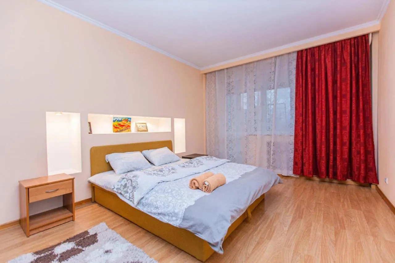 Ferienwohnung Бальзака 4 Almaty
