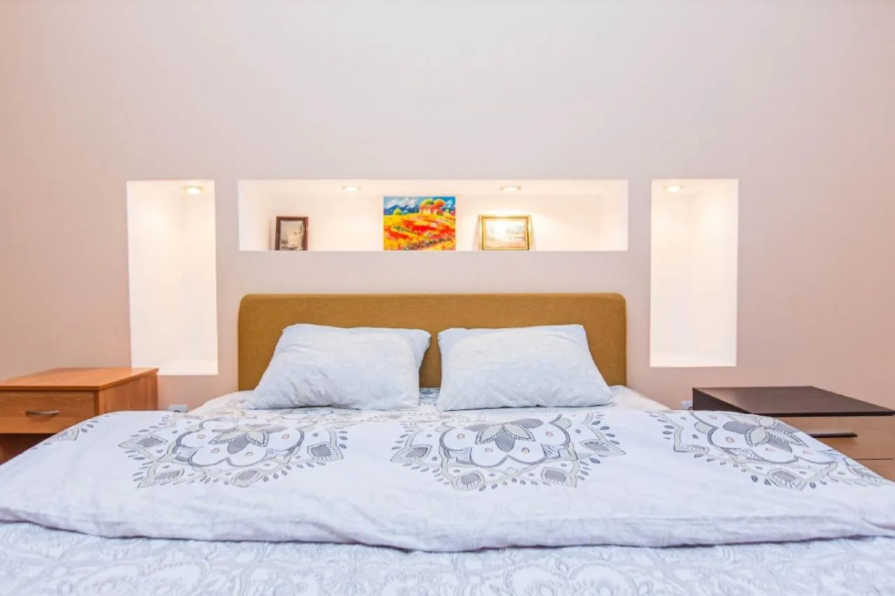 Ferienwohnung Бальзака 4 Almaty 0*,