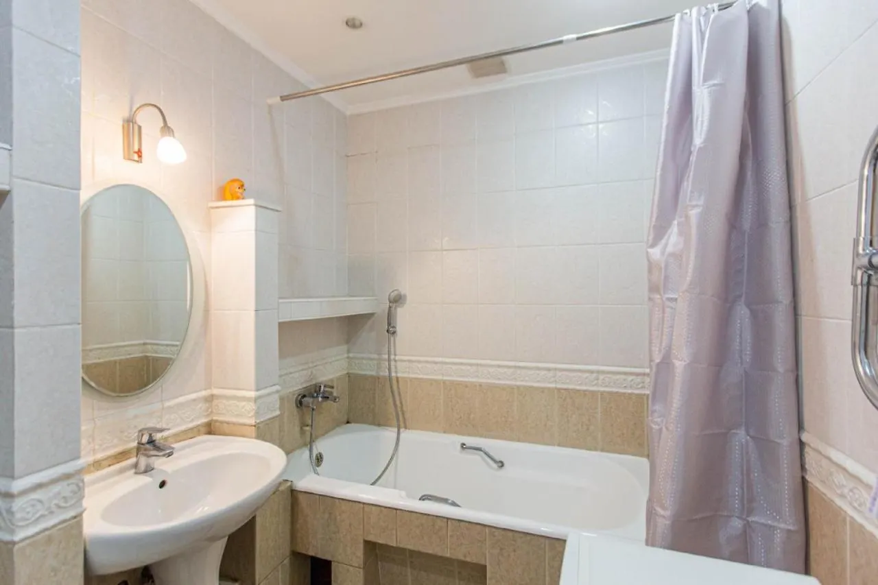 Ferienwohnung Бальзака 4 Almaty